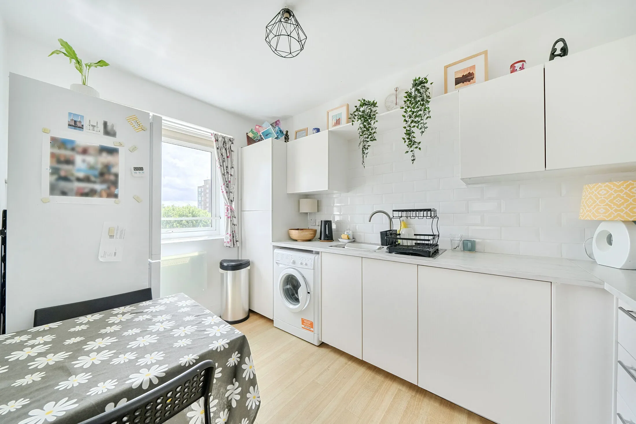 Flat Harpsden Street in Greater London