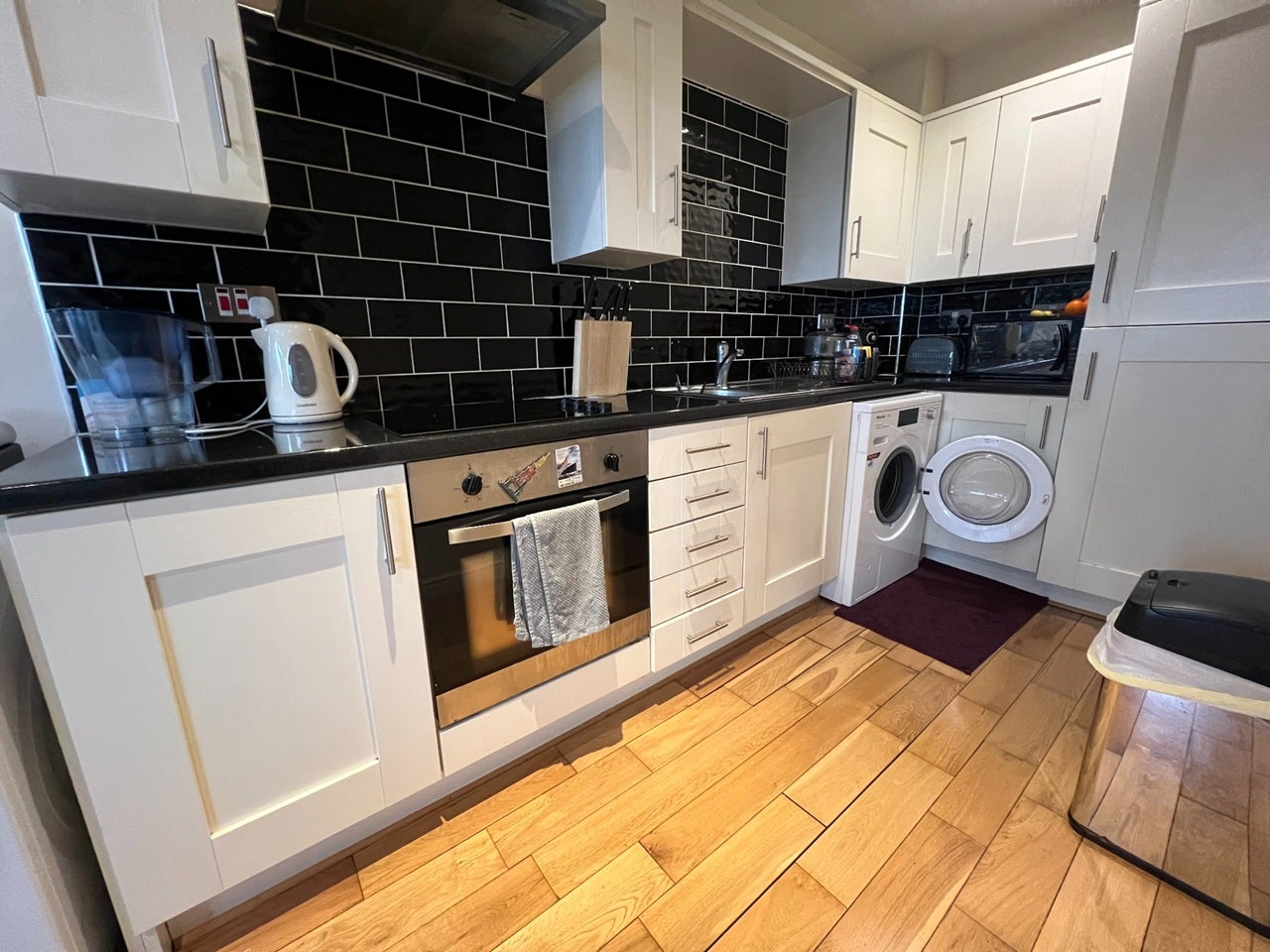 Flat Richardshaw Lane in Leeds