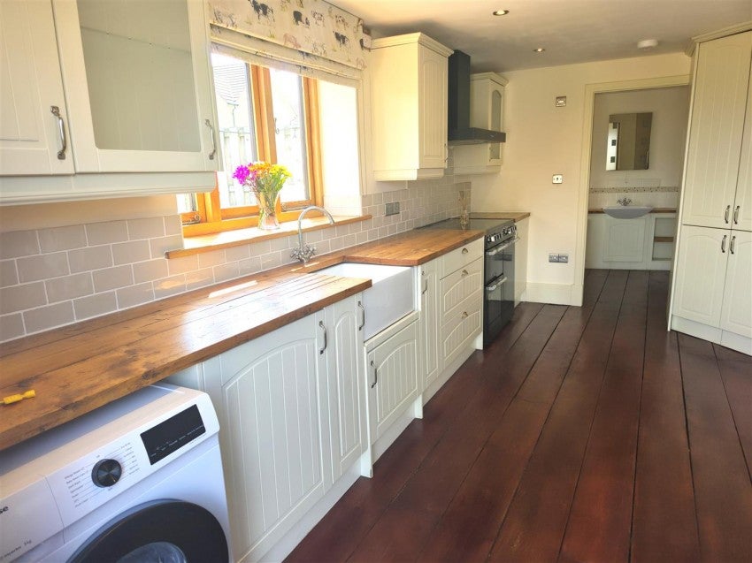Flat Staunton Lane in Bristol