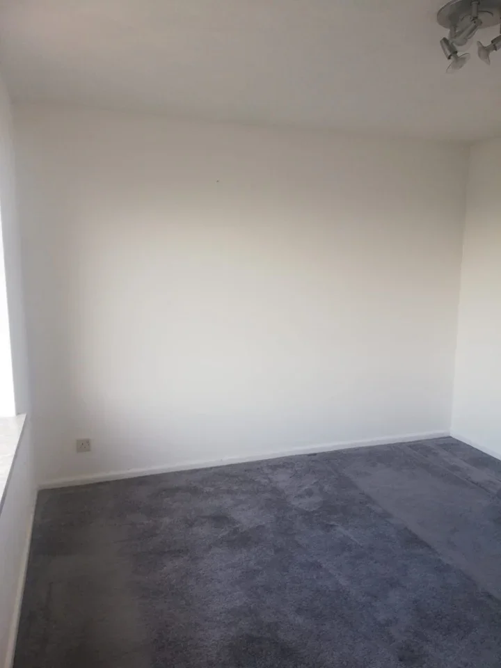 Flat Strover Street in Gillingham