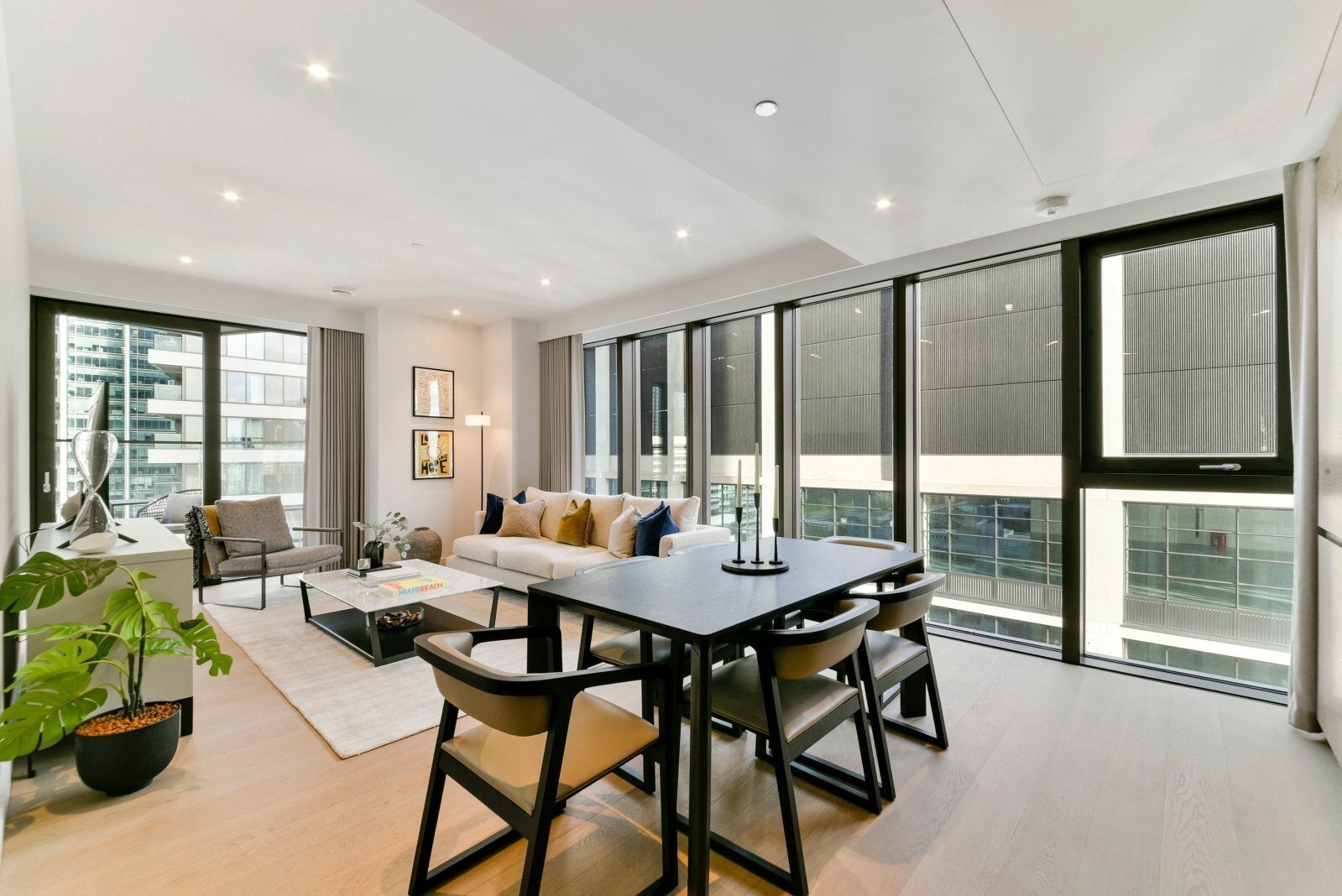 Flat George Street in Greater London