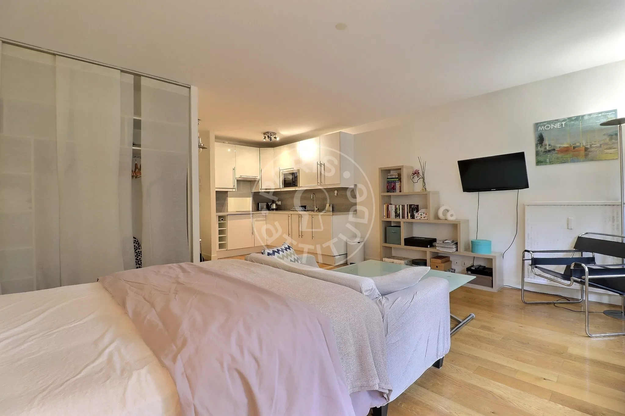Appartement Rue Jules César à Paris