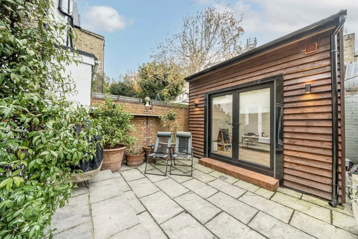 House Anley Road in Greater London