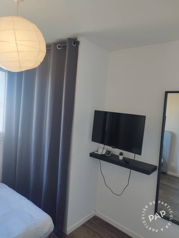 Room Avenue Jean Moulin in Villeneuve-la-Garenne
