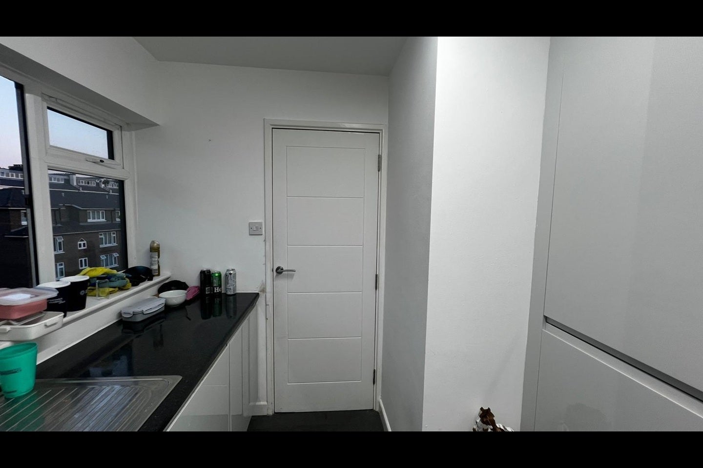Room Carson Road in Greater London