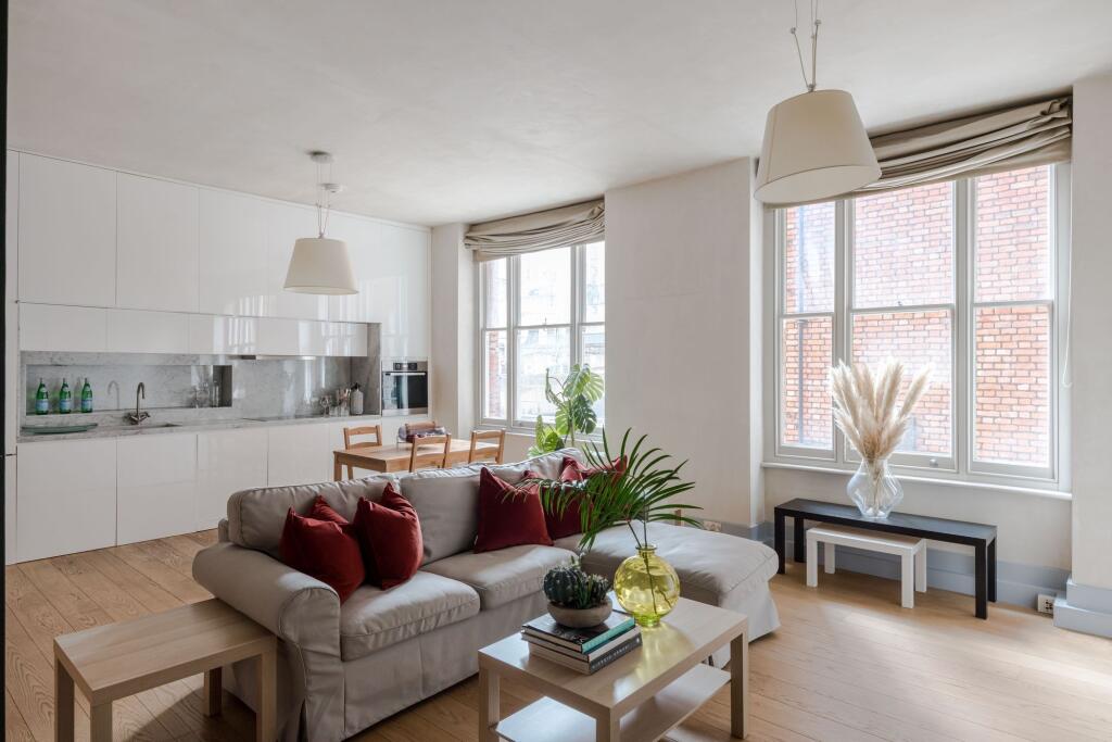 Flat Chiltern Street in London