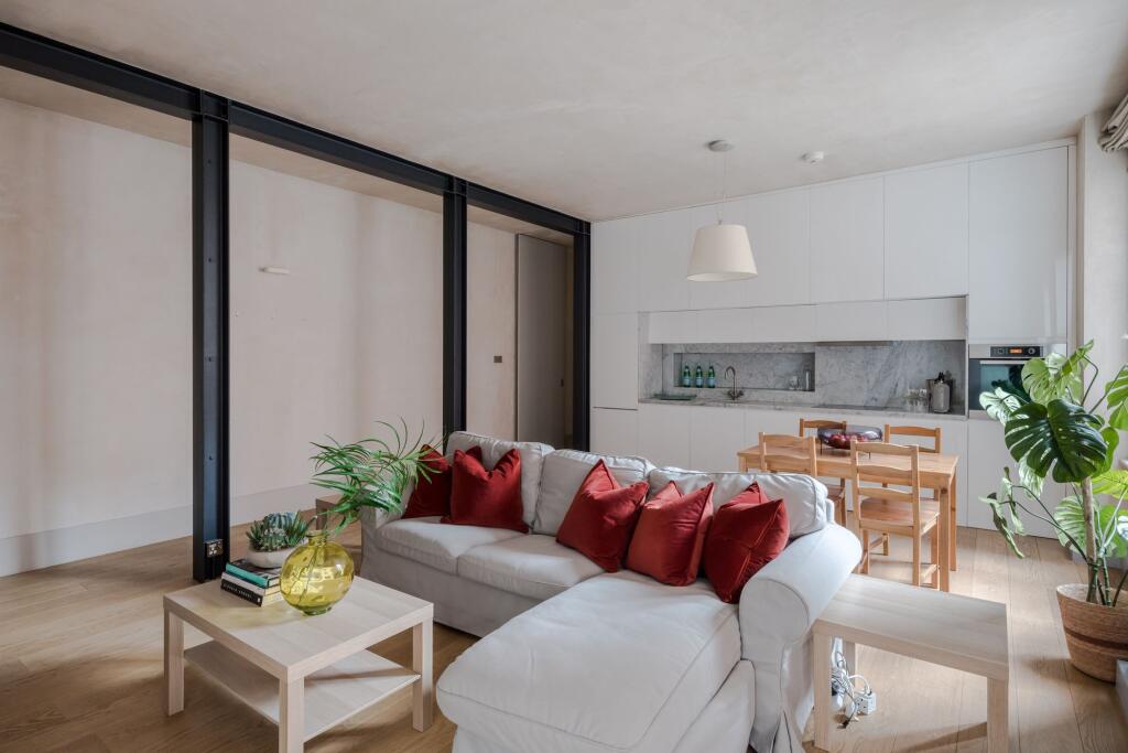 Flat Chiltern Street in London