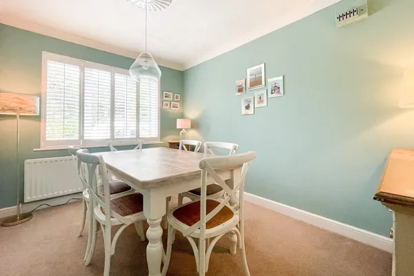 Flat Hilders Farm Close in Wealden