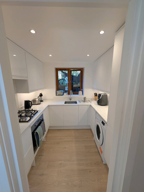 Room East Hill in Greater London