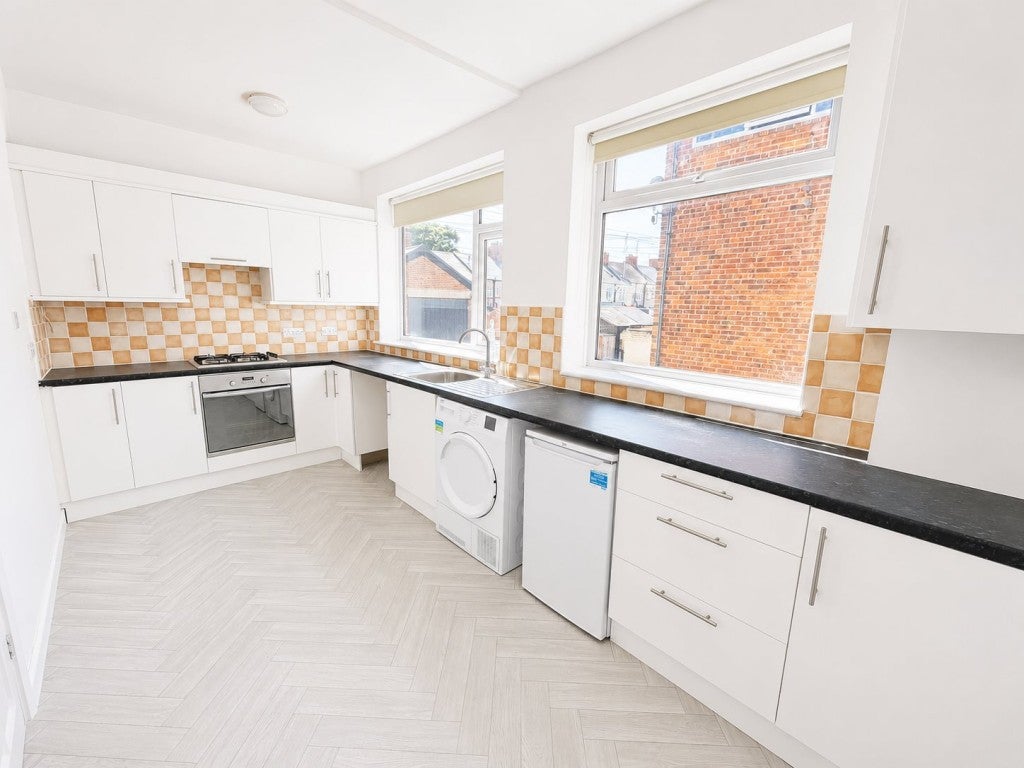Flat Marine Avenue in North Tyneside