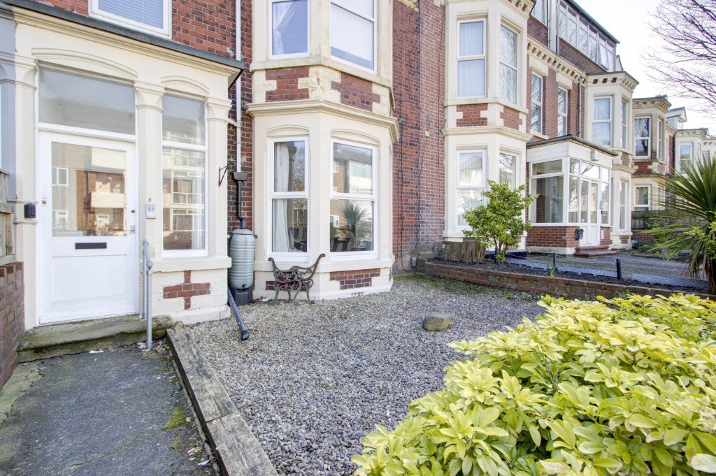 Flat Marine Avenue in North Tyneside