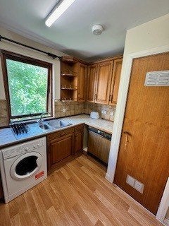 Flat Damside in City of Edinburgh