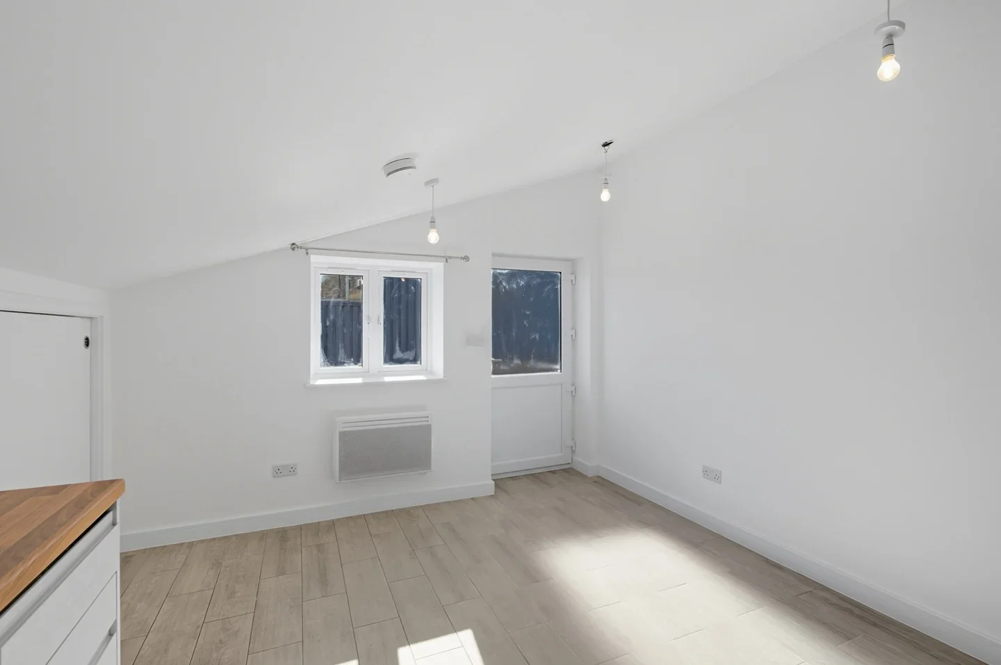 Room Seven Sisters Road in Greater London