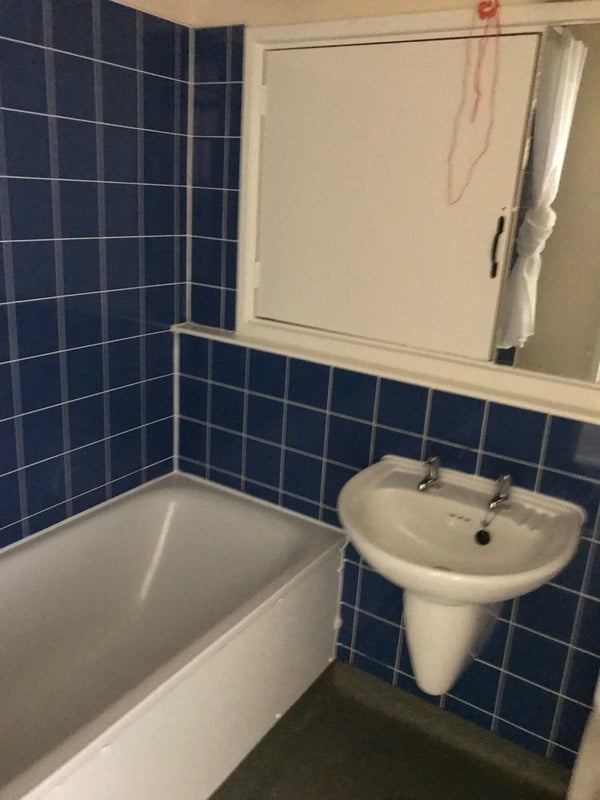 Room Alderney Street in City of Westminster
