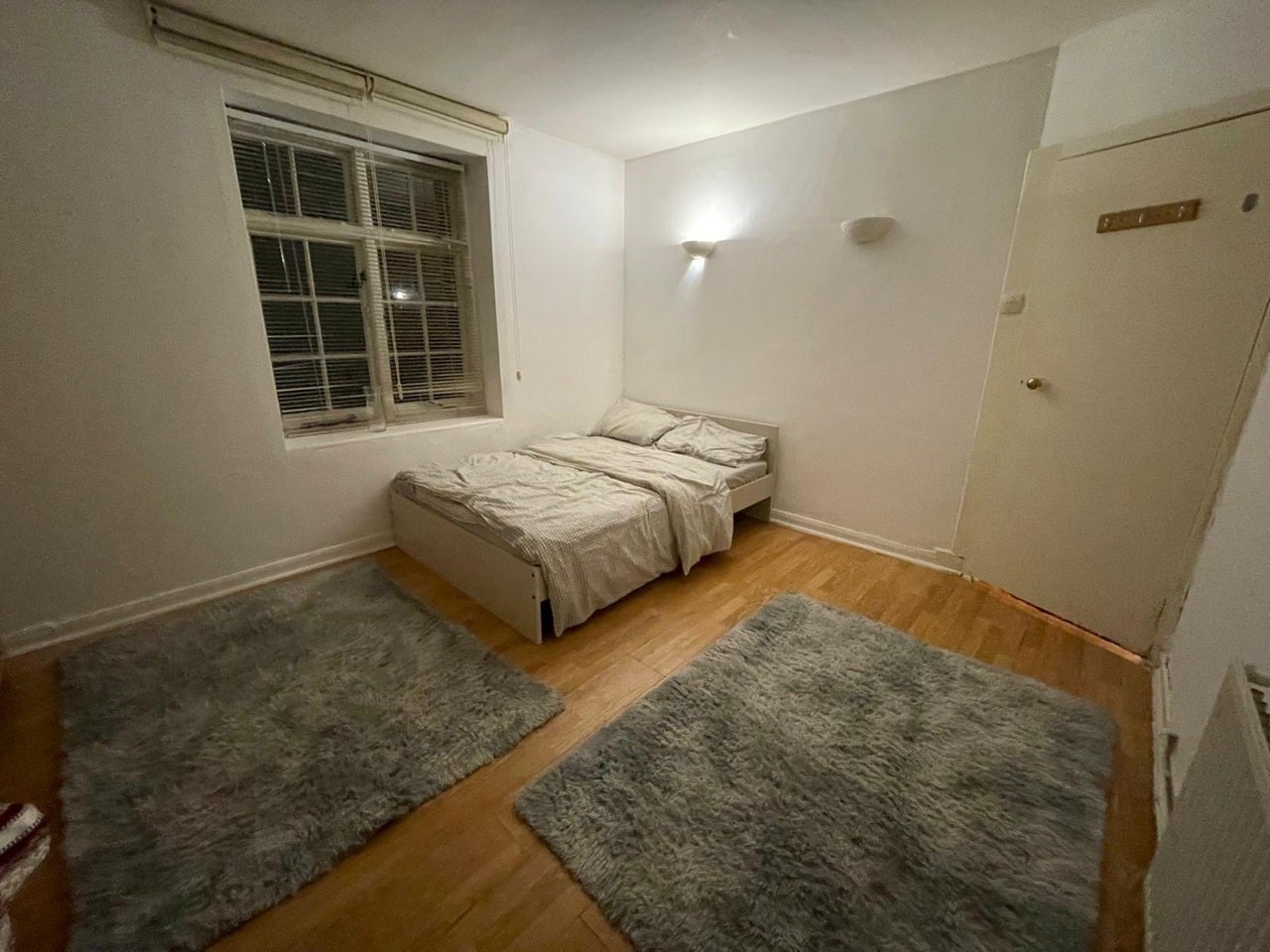 Flat Falloden Way in Greater London