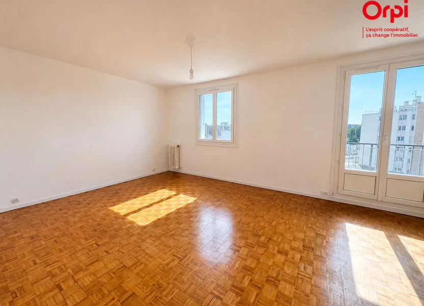 Appartement Rue du Maroc à Le Mans