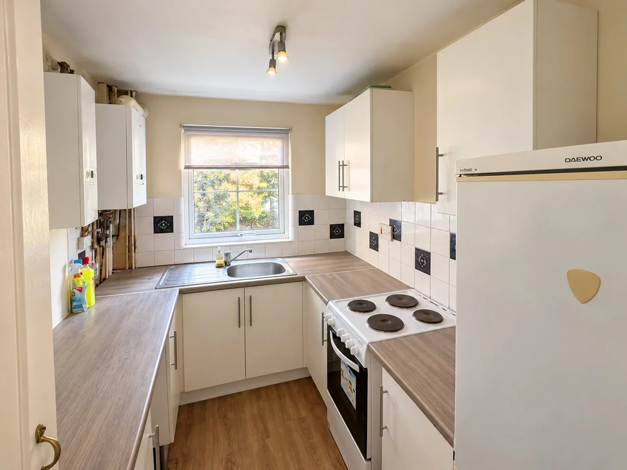 House Moorland Gardens in Luton