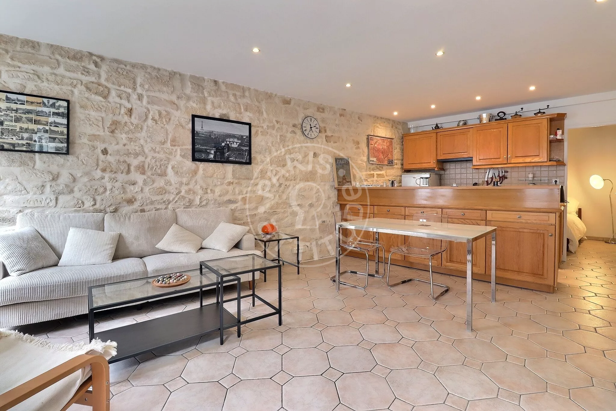 Appartement Rue Courtalon à Paris