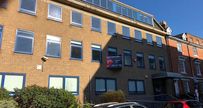 Flat Princess Road West in Leicester