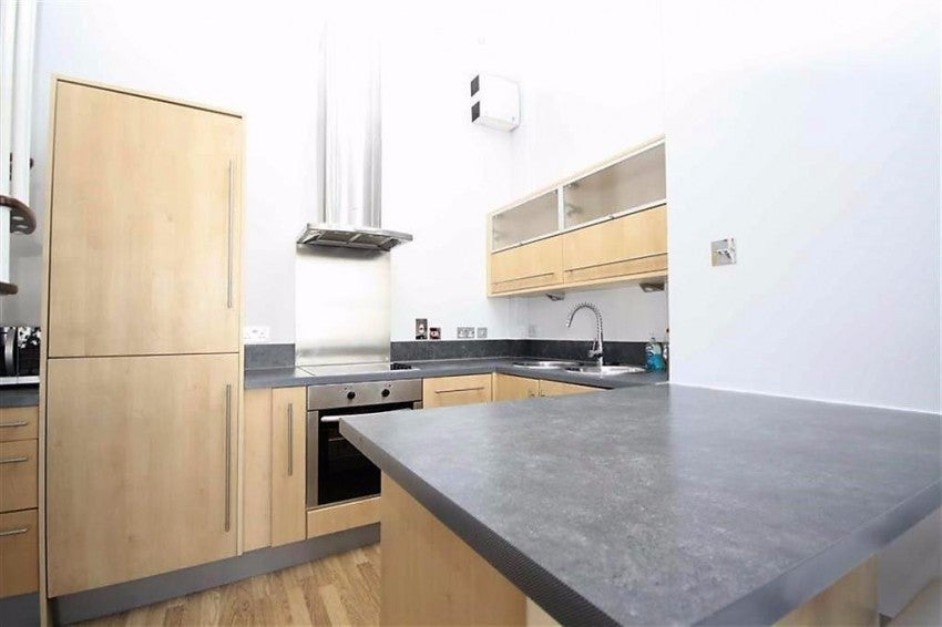 Flat Parade in Royal Leamington Spa