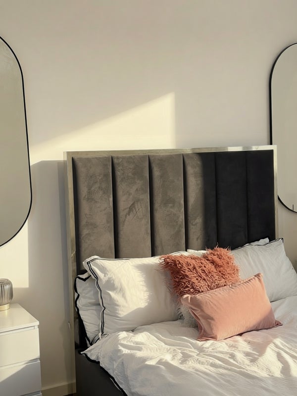 Room Arkinstall Grove in Dawley