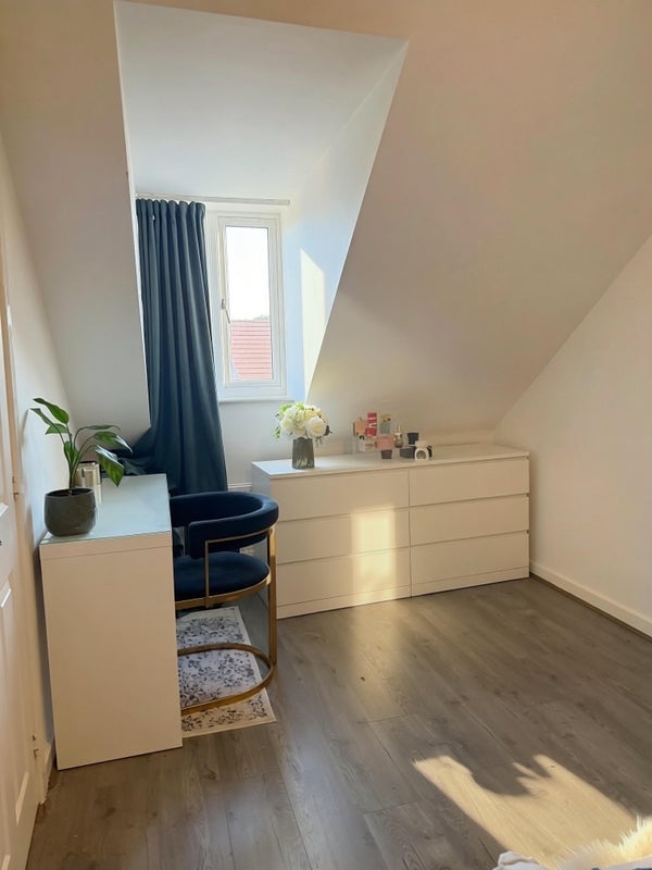 Room Arkinstall Grove in Dawley