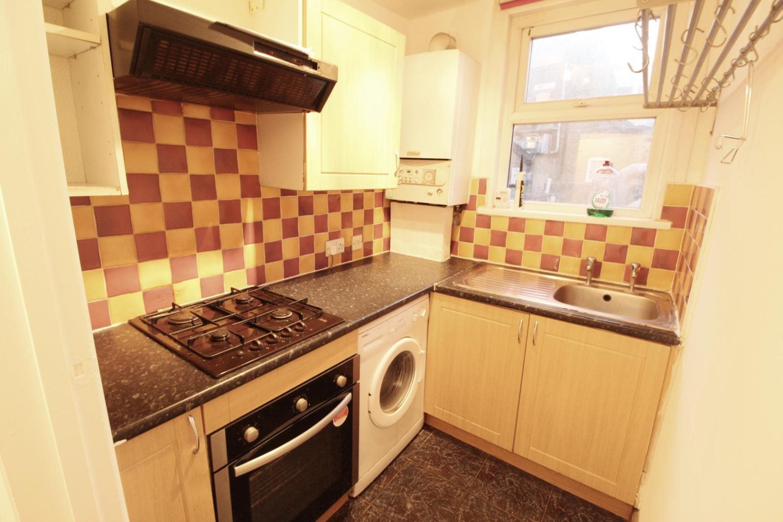 Flat Mare Street in Greater London