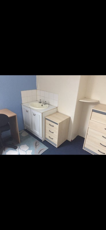 Room Back Spring Grove Walk in Leeds
