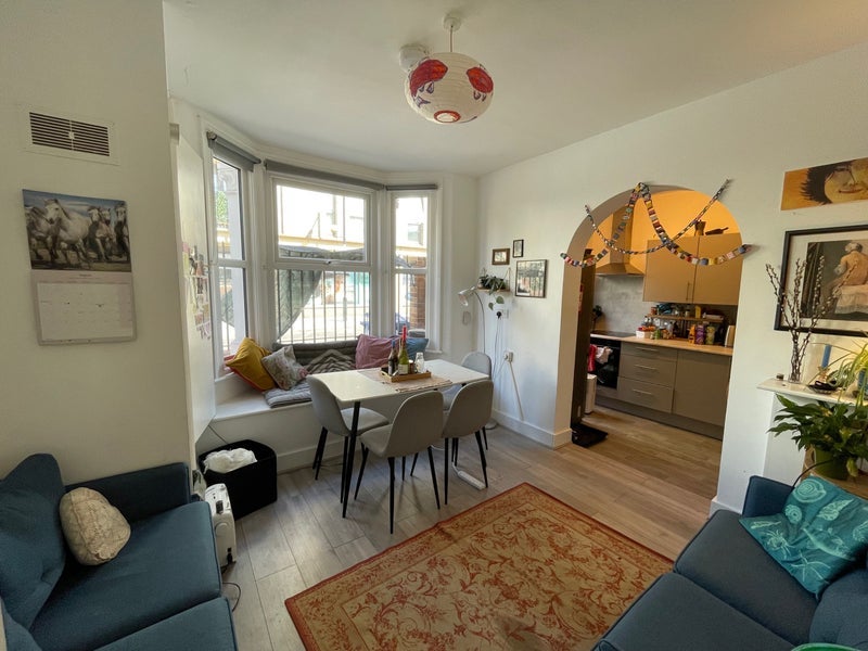 Room Browning Street in Greater London