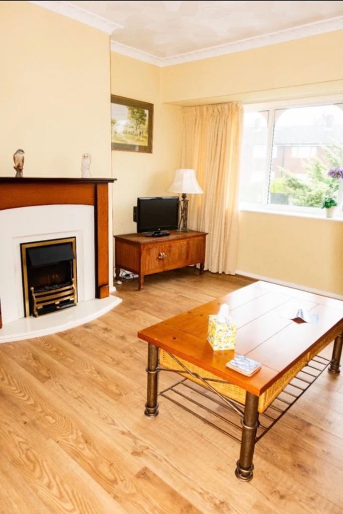 Flat Rothesay Road in Guide