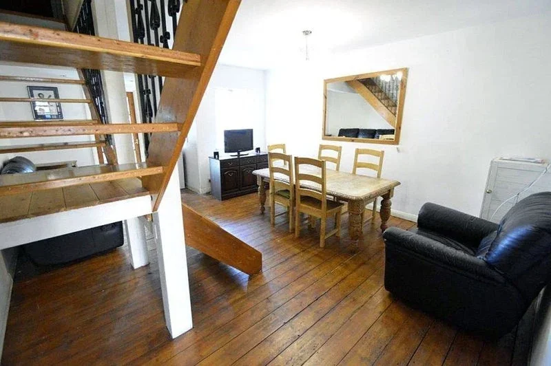 Room Clare Road in Maidenhead
