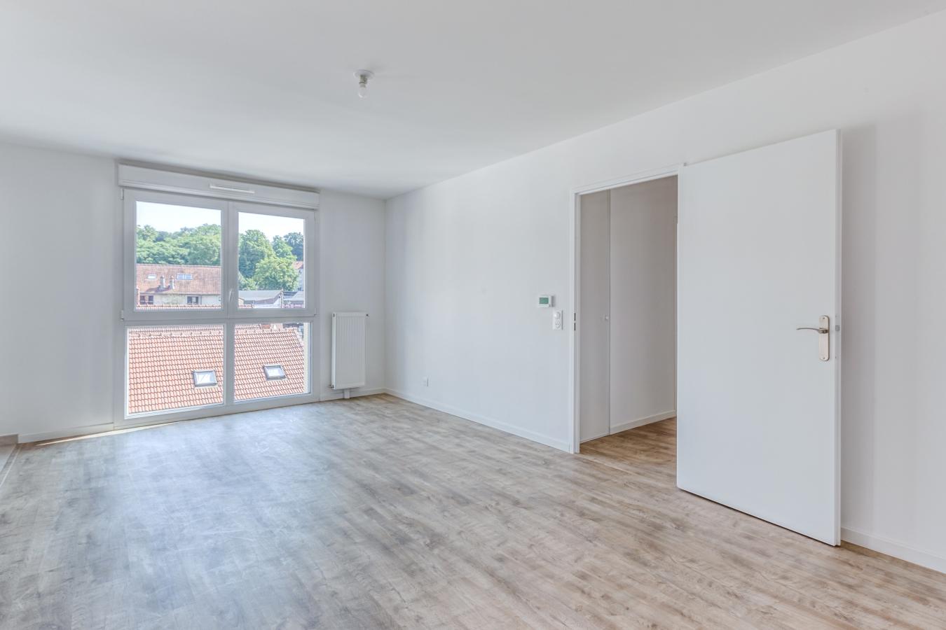 Flat Rue Waldeck Rousseau in Corbeil-Essonnes