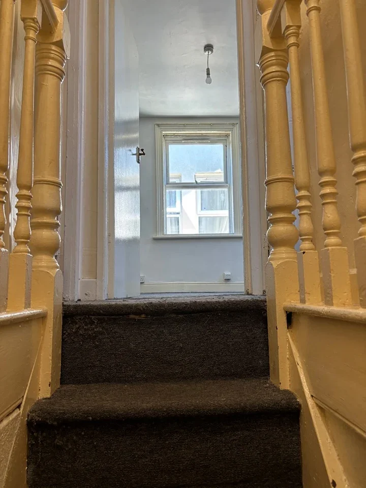 Flat Paget Road in Wolverhampton