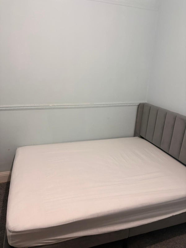 Room Station House Mews in Greater London
