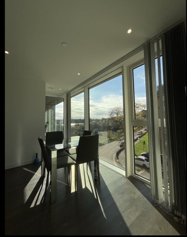 Flat Newnton Close in Greater London