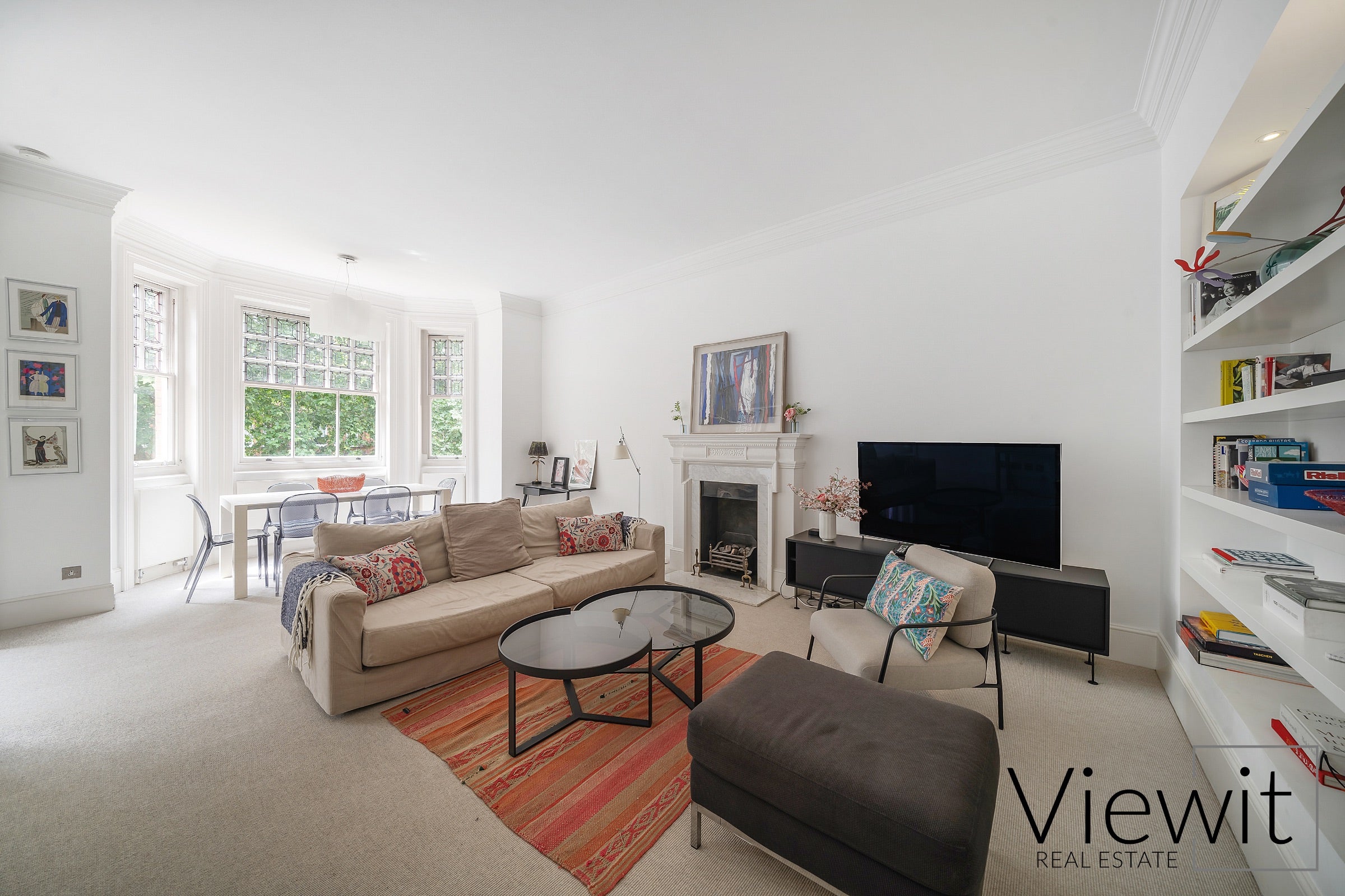 Flat Sloane Gardens in Greater London