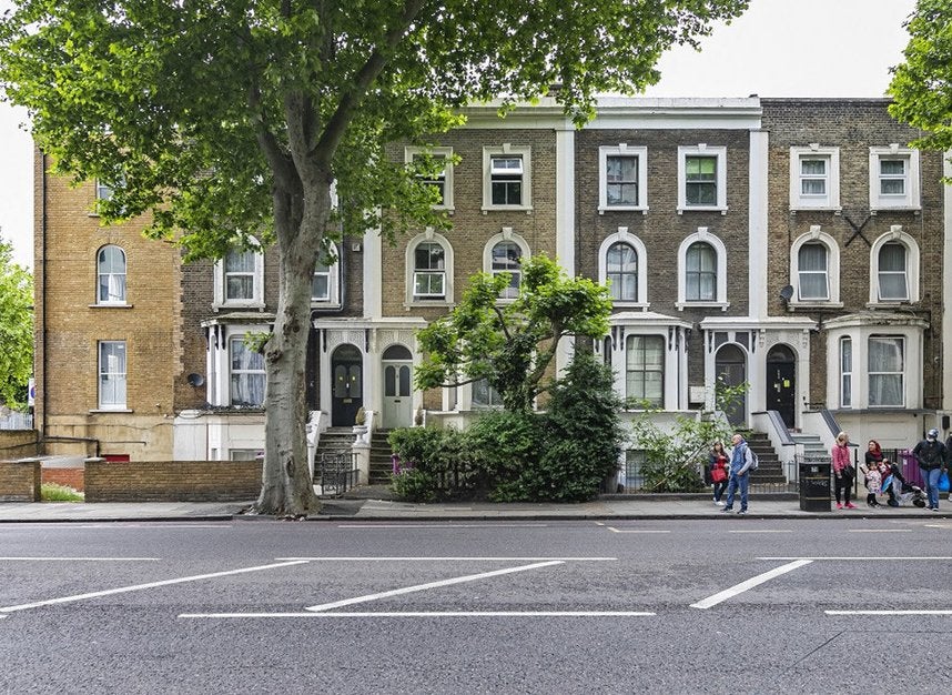Flat Burdett Road in Greater London