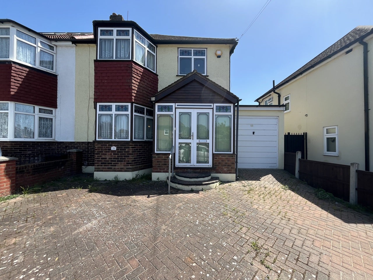 House Cheriton Avenue in Greater London