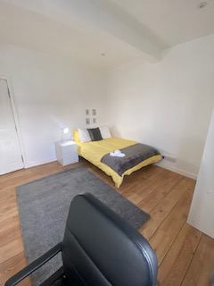 Room Clearburn Gardens in City of Edinburgh