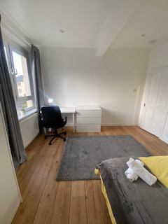 Room Clearburn Gardens in City of Edinburgh