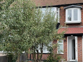 House Ian Square in Greater London