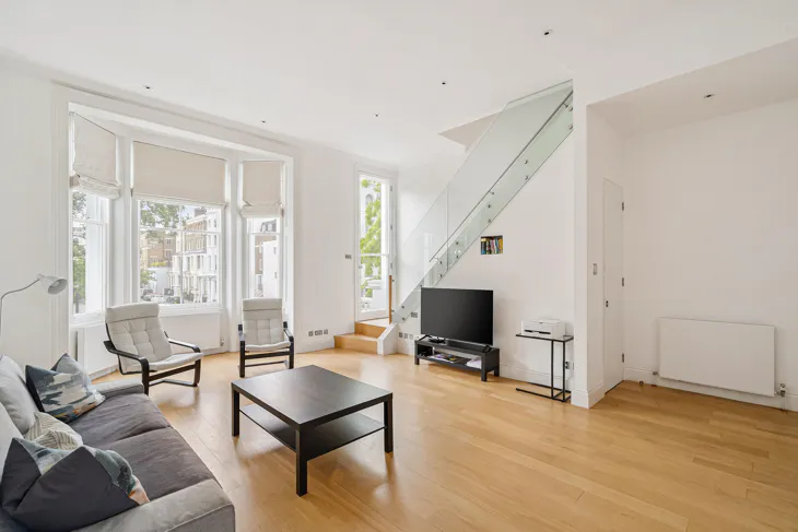 Flat Colville Terrace in Greater London