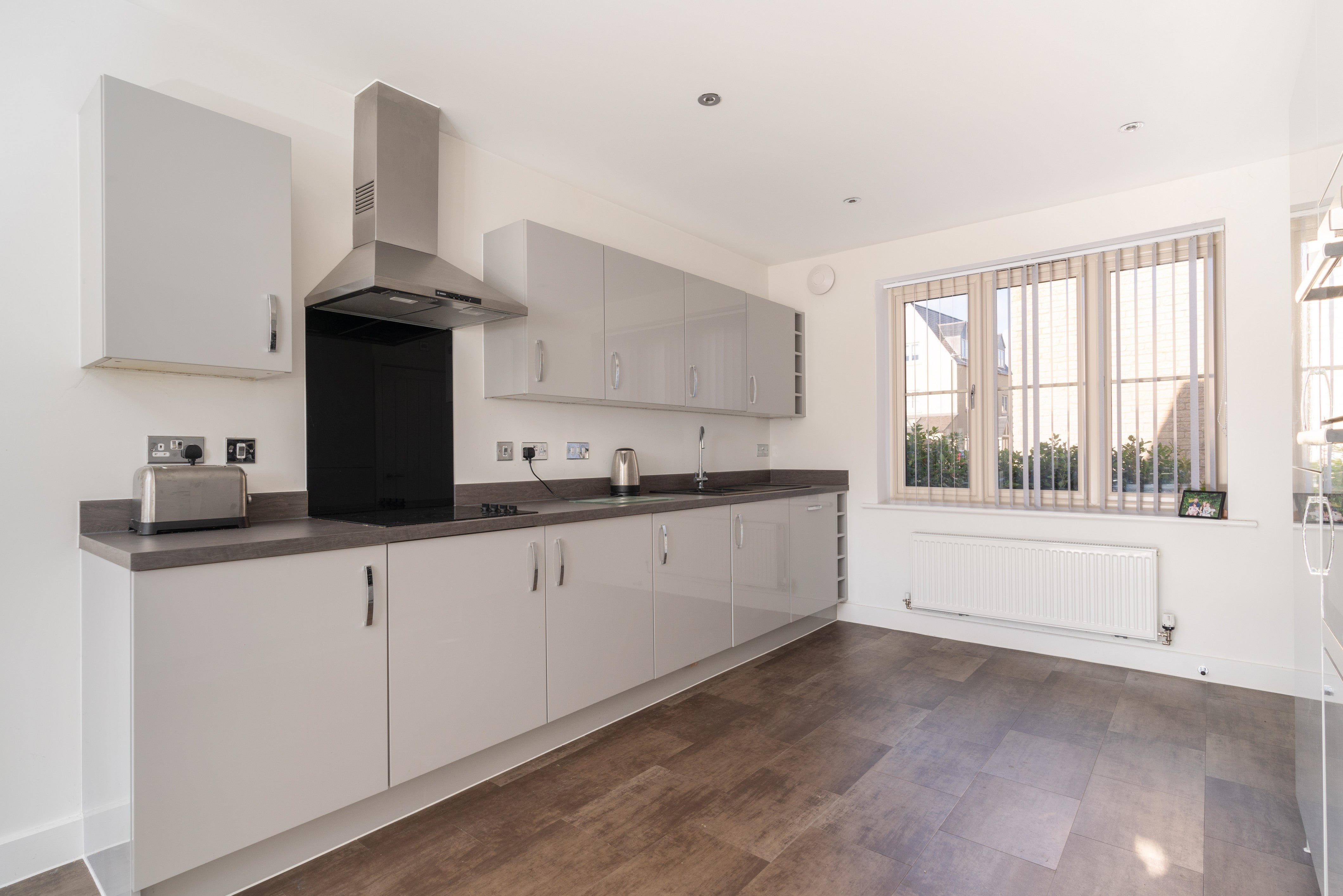House Heron Close in Cotswold District