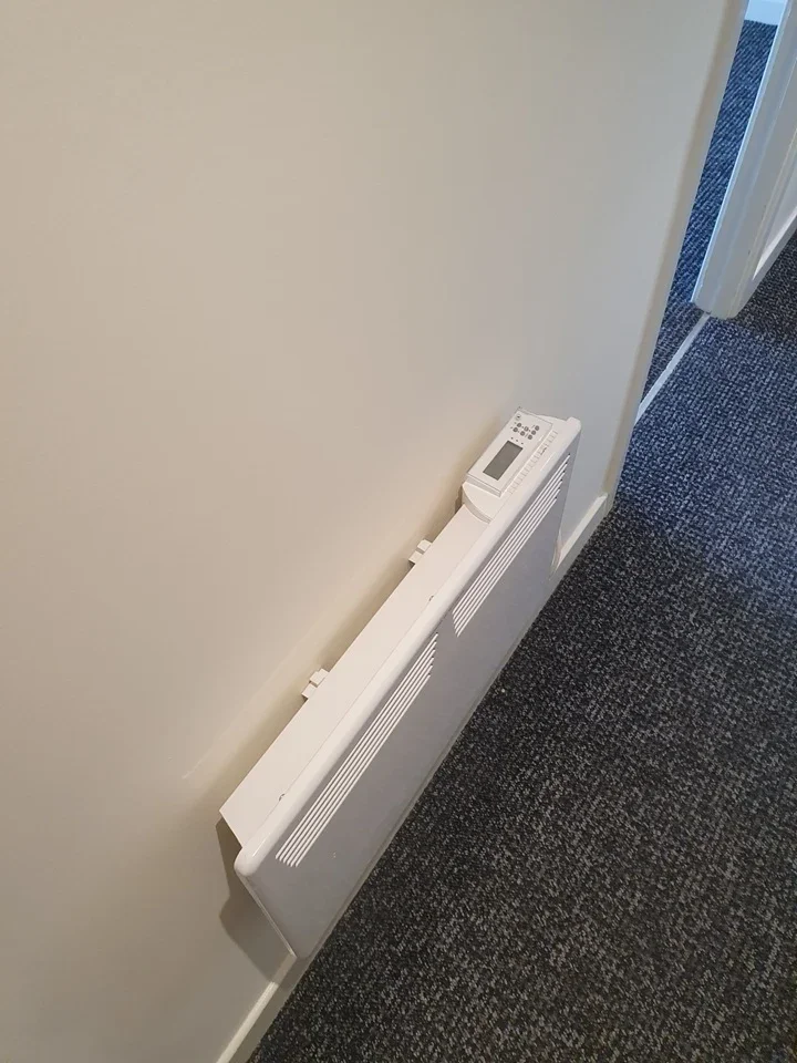 Room Brydon Close in Salford