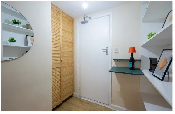 Room Garratt Terrace in Greater London