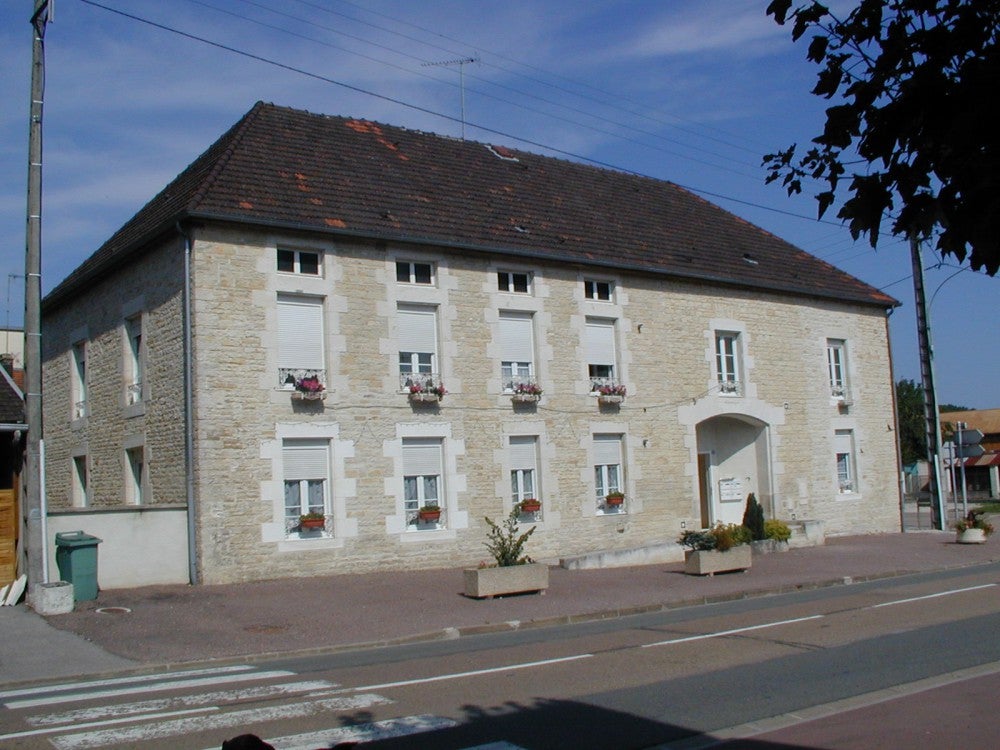 Appartement Route de Dijon à Ville-sous-la-Ferté