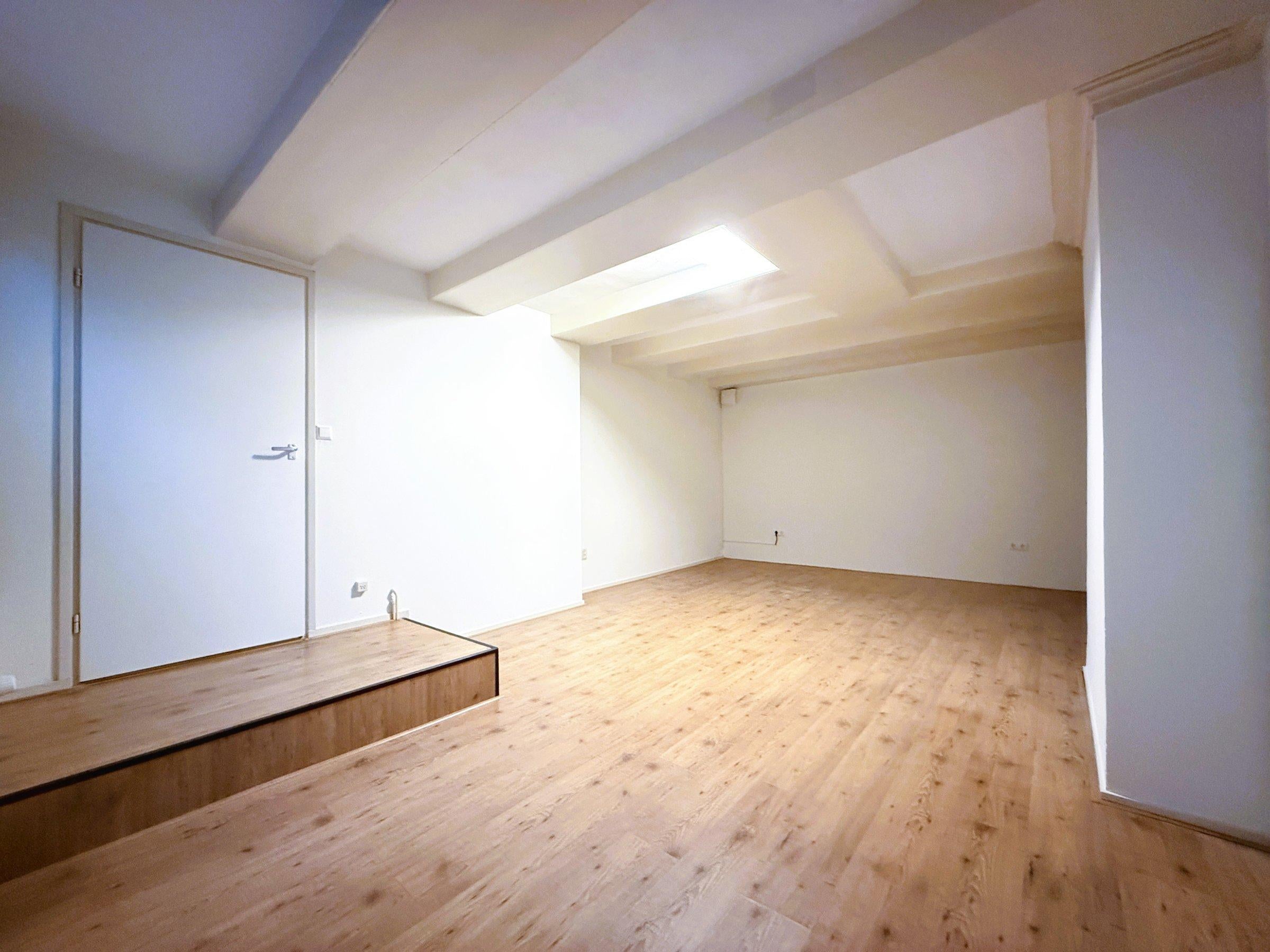 Woning te huur: Singel, Amsterdam