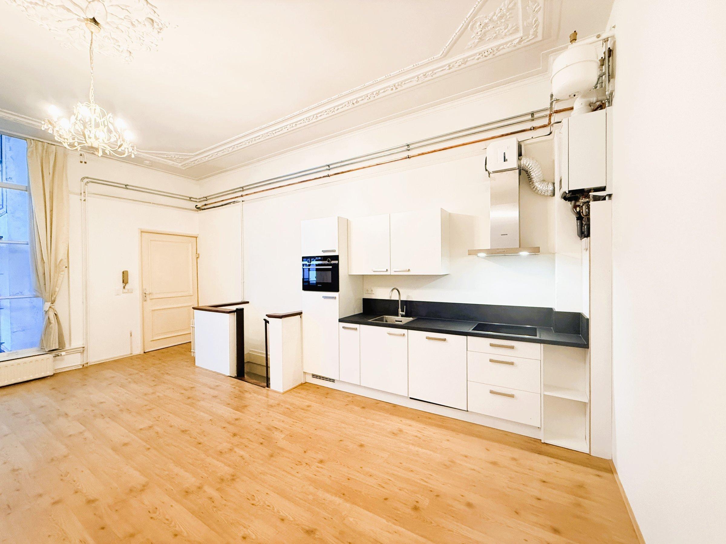 Woning te huur: Singel, Amsterdam