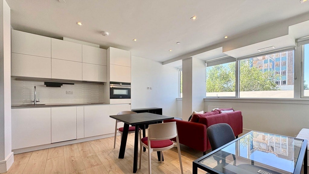 Flat Humphry Repton Lane in Greater London
