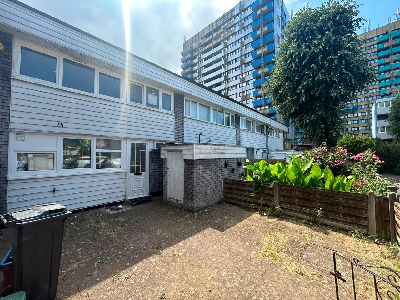 House Ferraro Close in Greater London
